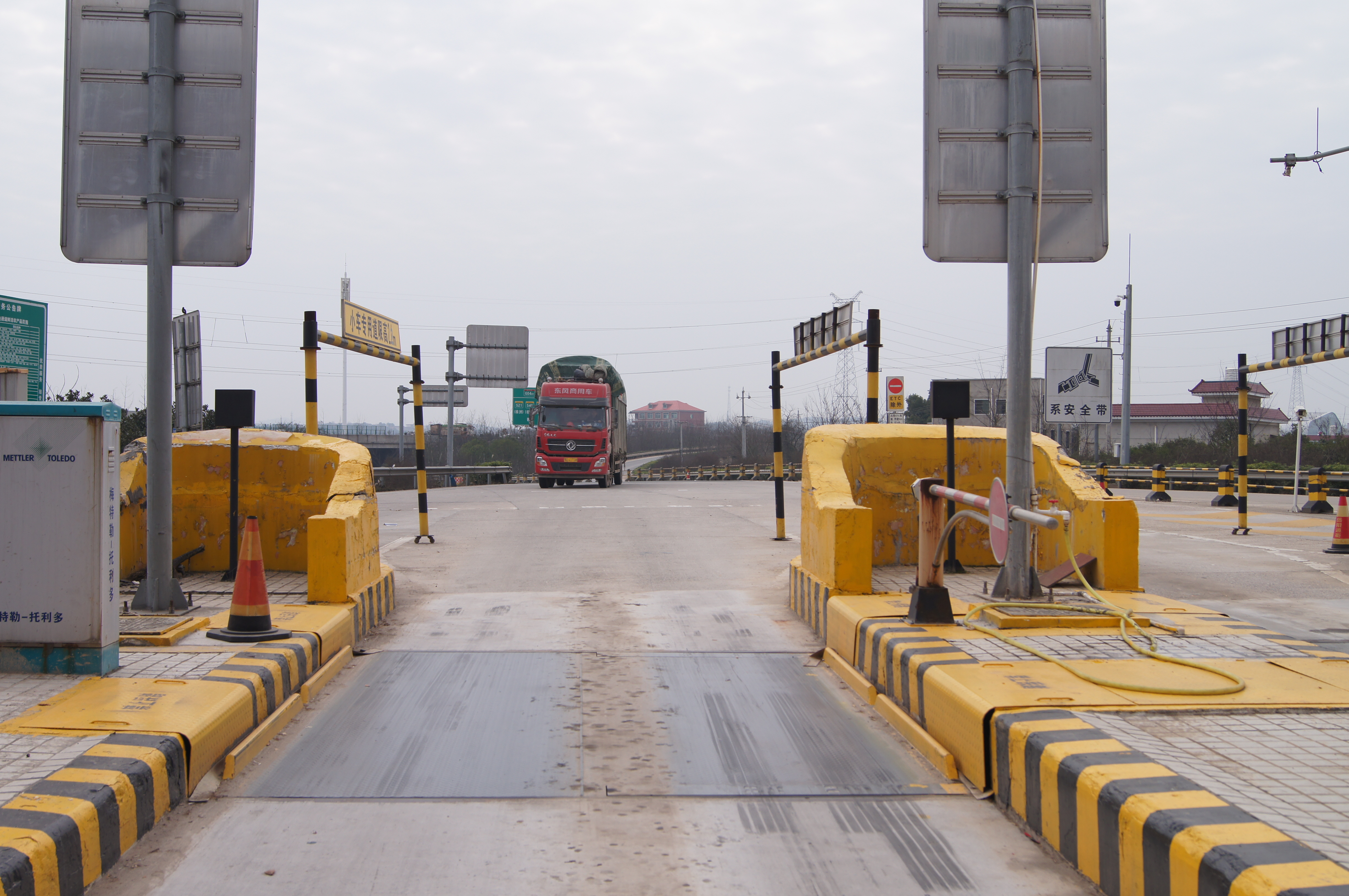 軸組式動(dòng)態(tài)汽車衡